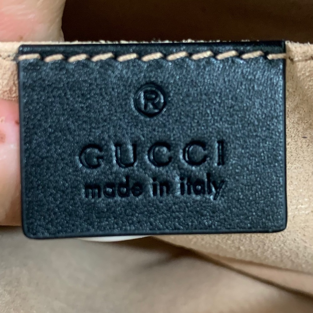 â¤ď¸SOLDâ¤ď¸GG Marmont matelassĂŠ leather beltbag - Picture 8 of 17